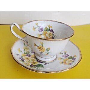 Royal Albert Bone China Tea Cup & saucer Yellow & Purple Primrose